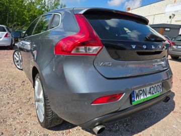 Mazda 3 III Sedan 2.0 SKYACTIV-G 120KM 2014 Volvo V40 2.0 HDi 190 KM skóra nawigacja alufelgi grzane fotele gwarancja, zdjęcie 7