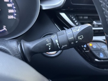 Toyota C-HR I Crossover 1.8 Hybrid 122KM 2019 Toyota C-HR 1.8 Hybrid Neon Lime powered by JBL 1., zdjęcie 25