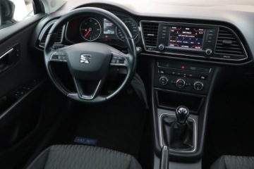 Seat Leon III ST 1.6 TDI CR 105KM 2015 Seat Leon 1.6 TDI, Klima, Klimatronic, Tempomat, zdjęcie 6