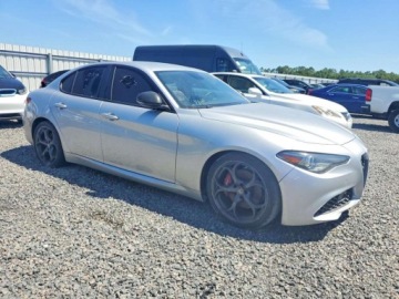 Alfa Romeo Giulia II 2019 Alfa Romeo Giulia 2019 ALFA ROMEO GIULIA 2.0 Benzyna 280KM, zdjęcie 4