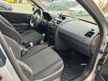 Renault Megane II Kombi 1.4 i 16V 98KM 2005 Renault Megane Renault Megane 1,4 Benzyna Klimatyzacja Zamiana 1.4 Benzyna, zdjęcie 4