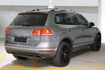 VW TOUAREG II 7P 2014-18 LEDOWA LAMPA PRZECIWMGIELNA TYLNA LEWA 7P6945701K