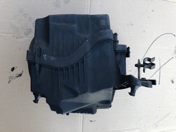 POUZDRO FILTRU VZDUCHU VOLVO C30 S40 V50 1.6 D 07-12