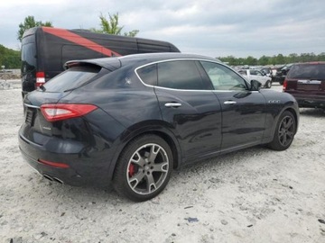 Maserati Levante 2018 Maserati Levante 2018 MASERATI LEVANTE LUXURY silnik 3.0 L 3.0 Benzyna, zdjęcie 3