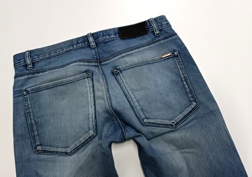 HUGO BOSS MARKOWE JEANSY Pas 86 cm r. W30 L32