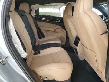 Porsche Cayenne III 2020 Porsche Cayenne Coupe 2020 3.0l 3.0 Benzyna 335KM, zdjęcie 11