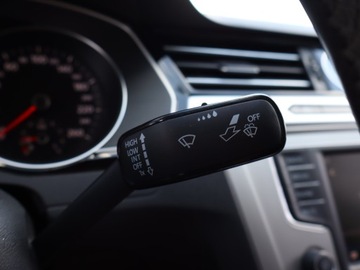Volkswagen Passat B8 Limousine 2.0 TDI BlueMotion Technology 150KM 2016 VW Passat 2.0 TDI, Salon Polska, Navi, Klima, zdjęcie 18
