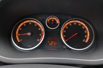 Opel Corsa D Hatchback 1.2 Twinport ECOTEC 70KM 2011 Opel Corsa 1.2 , Klima, Tempomat, Parktronic, zdjęcie 10