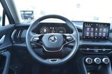 Skoda Kodiaq I SUV Facelifting 1.5 TSI 150KM 2024 Skoda Kodiaq SalonPL 1.5TSI mHEV DSG Selection 19Pakiet Light View VAT23, zdjęcie 11