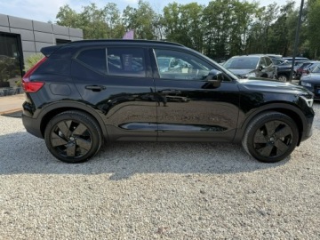 Volvo XC40 Crossover Facelifting 2.0 B3 163KM 2025 Volvo XC 40 B3 Plus Dark aut 163kM! HD pixel LED!, zdjęcie 18