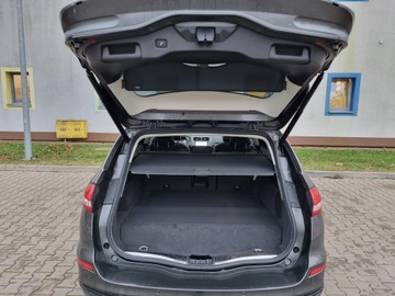 Ford Mondeo V Kombi Facelifting 2.0 Hybrid 187KM 2019 FORD MONDEO 2.0 Hybrid Titanium FULL LED Panorama Skóra Mały Przebieg, zdjęcie 7