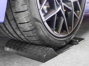 ПАРКОВОЧНЫЙ КОВрик С КЛИНОМ