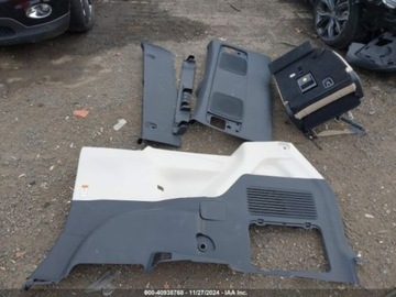 Toyota Sienna III 2022 Toyota Sienna 2022 Toyota Sienna XLE AWD 7-Passenger 2.5 Benzyna 189KM, zdjęcie 9