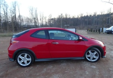 Honda Civic VIII Coupe 1.8 i 16V 140KM 2008 Honda Civic 1.8ben,s-type,klima,oplacony 1.8 Benzyna 140KM, zdjęcie 7