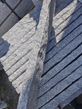 Obrzeże Krawężnik granitowy surowo łupany 100x30x7 cm