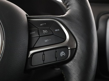 Jeep Renegade SUV Facelifting 1.3 GSE T4 Turbo 150KM 2018 Jeep Renegade 1.3TGDi Limited Automat Klimatyzacja, zdjęcie 30