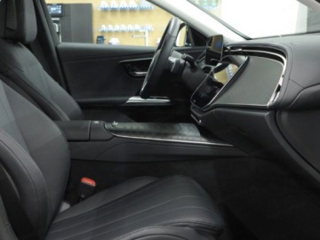 Mercedes Klasa E W214 Sedan 2.0 220d 197KM 2025 E Klasa 220 d Avantgarde 2.0 (197KM) 2025, zdjęcie 9