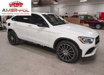 Mercedes GLC C253 2021 Mercedes-Benz GLC 300 4Matic Coupe 2021 2.0l 2.0 Benzyna 255KM
