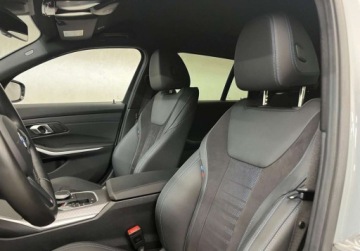 BMW Seria 3 G20-G21 Touring 2.0 320d 190KM 2024 BMW Seria 3 320d xDrive, M pakiet, Serwis ASO, Gwarancja fabryczna, Faktur, zdjęcie 18