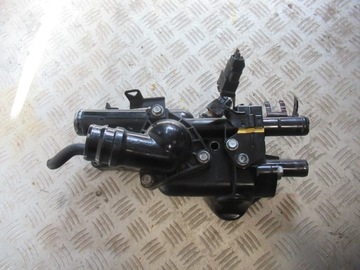 HYUNDAI SONATA HYBRID 2010-2015 2,4 OBUDOWA TERMOSTATU 2.4 G4KK 25620-2GXXX