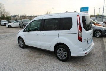 Ford Tourneo Connect III Standard 1.5 EcoBlue 120KM 2021 Ford Tourneo Connect Titanium 120HP Panorama, zdjęcie 8