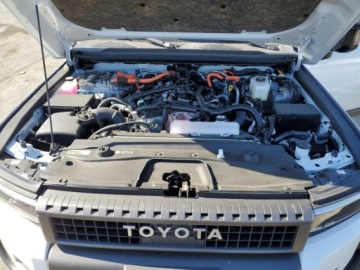Toyota Land Cruiser VIII 2024 Toyota Land Cruiser 2024, 2.4L, 4x4, od ubezpieczalni 2.4 Hybryda 325KM, zdjęcie 11