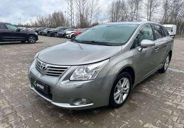 Toyota Avensis II Kombi 2.0 D-4D 126KM 2009 Toyota Avensis 2.0D4D 126KM 2009r. Salon Polska 2.0 Diesel 126KM, zdjęcie 2