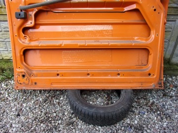 DVEŘE BOČNÍ PRAVÉ POSUVNÉ VW T4 TRANSPORTER 96-03 PĚKNÝ