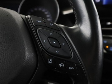 Toyota C-HR I Crossover 1.8 Hybrid 122KM 2018 Toyota C-HR HEV navi kamera cofania klima auto LED, zdjęcie 29