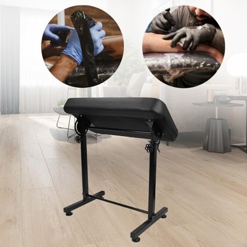 Регулируемый по углу подлокотник и компактный утолщенный стол.