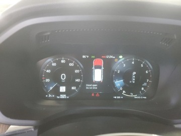 Volvo XC60 II 2021 Volvo XC 60 T5 Momentum 2021 2.0l 2.0 Benzyna 250KM, zdjęcie 9