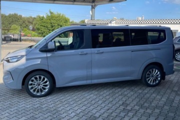 Ford Tourneo Custom II  L1 2.5 Plug-in Hybrid  232KM 2026 340 L2H1 Titanium PHEV CVT 2.5 232KM, zdjęcie 2