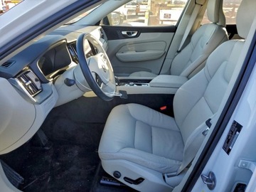 Volvo XC60 II 2025 Volvo XC 60 Plus 2025 2.0 Hybryda 247KM, zdjęcie 7