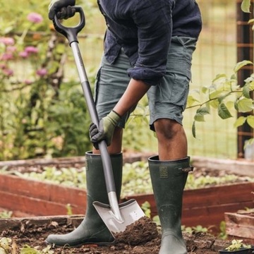 Fiskars Лопата прямая ERGO 131400