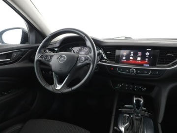 Opel Insignia I Sedan Facelifting 2.0 CDTI Ecotec 170KM 2017 Opel Insignia Automat Navi Kamera cofania, zdjęcie 15