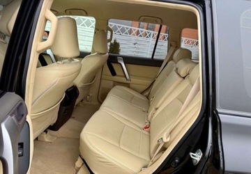 Toyota Land Cruiser VI MPV Faceliting 2.8 D-4D 177KM 2016 Toyota Land Cruiser Toyota Land Cruiser LC 2.8 D-4D Premium 2.8 Diesel, zdjęcie 16