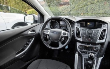 Ford Focus III Kombi 1.6 Duratorq TDCi DPF 115KM 2011 Ford Focus 1.6TDCI 116KM Navi Climatron ALu Pdc Serwis Gwarancjia 1.6, zdjęcie 21