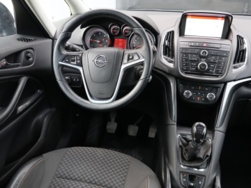 Opel Zafira C Tourer 2.0 CDTI ECOTEC 130KM 2015 Opel Zafira 2.0 CDTI, 7 miejsc, Skóra, Navi, zdjęcie 6