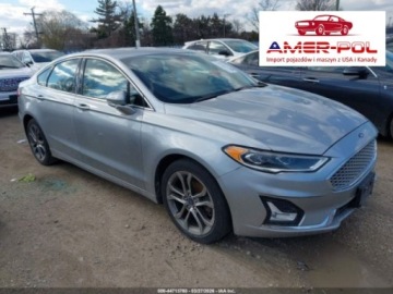 Ford Fusion 2020 Ford Fusion Hybrid Titanium, 2020r., 2.0L 2.0 Hybryda 141KM