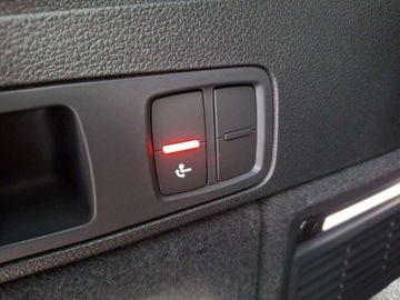 Audi Q5 II SUV Facelifting 2.0 40 TDI 204KM 2025 Audi Q5 Hak, kluczyk komfortowy, Sline Interieur, kamery 360, Matrix LED, zdjęcie 16