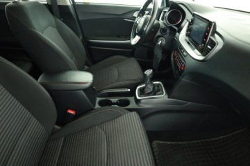 Kia Ceed III Hatchback Facelifting  1.5 T-GDI 160KM 2022 Kia Ceed 1.5 T-GDI, Salon Polska, 1. Właściciel, zdjęcie 6