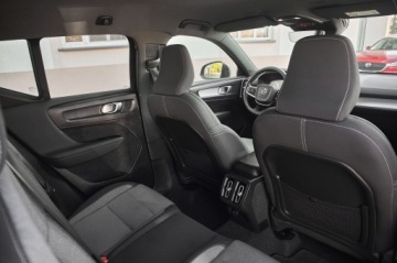 Volvo XC40 Crossover 1.5 T3 163KM 2021 PIĘKNE AUTO 100% BEZWYPADKOWE, zdjęcie 32
