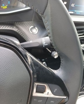 Peugeot 2008 II e-SUV Elektryczny 50kWh 136KM 2023 Peugeot 2008 87 e-2008 Allure Pack 136 KM I wl. Gwarancja FV23, zdjęcie 24