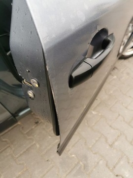 CITROEN C4 04 3D COUPE DVEŘE PRAVÉ PŘEDNÍ EZW