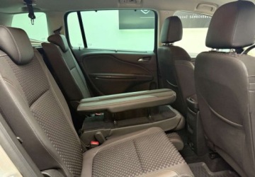 Opel Zafira C Tourer Facelifting 2.0 diesel 170KM 2017 Opel Zafira Opel Zafira 2.0 D (CDTI ecoFLEX) StartStop Innovation 2.0, zdjęcie 18