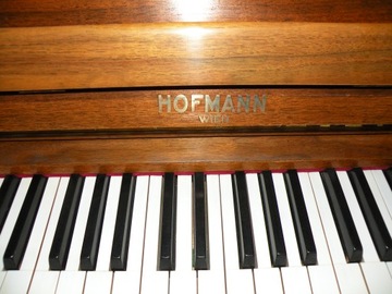 Пианино HOFMANN VIEN, идеальное состояние.