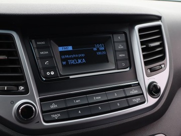 Hyundai Tucson III SUV 1.7 CRDI 115KM 2016 Hyundai Tucson 1.7 CRDi, Salon Polska, Klima, zdjęcie 11