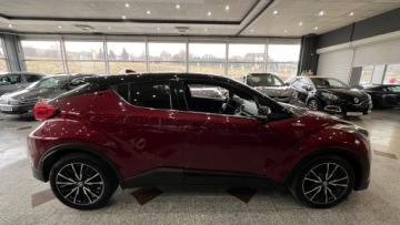 Toyota C-HR I 2018 Toyota C-HR 1.8 Hybryda Bardzo ladny stan Czarny dach Navi Kamera MOZLIWA, zdjęcie 13