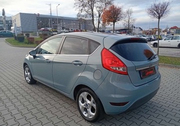 Ford Fiesta VII Van 1.6 Duratorq TDCi 90KM 2009 Ford Fiesta Zarejestrowany - ubezpieczony - 1,6 - 90 KM 1.6 Diesel 90KM, zdjęcie 9