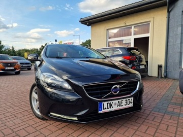 Volvo V40 II Hatchback 1.6 D2 115KM 2014 Volvo V40 Bi-Xenon Ledy Digital, zdjęcie 11